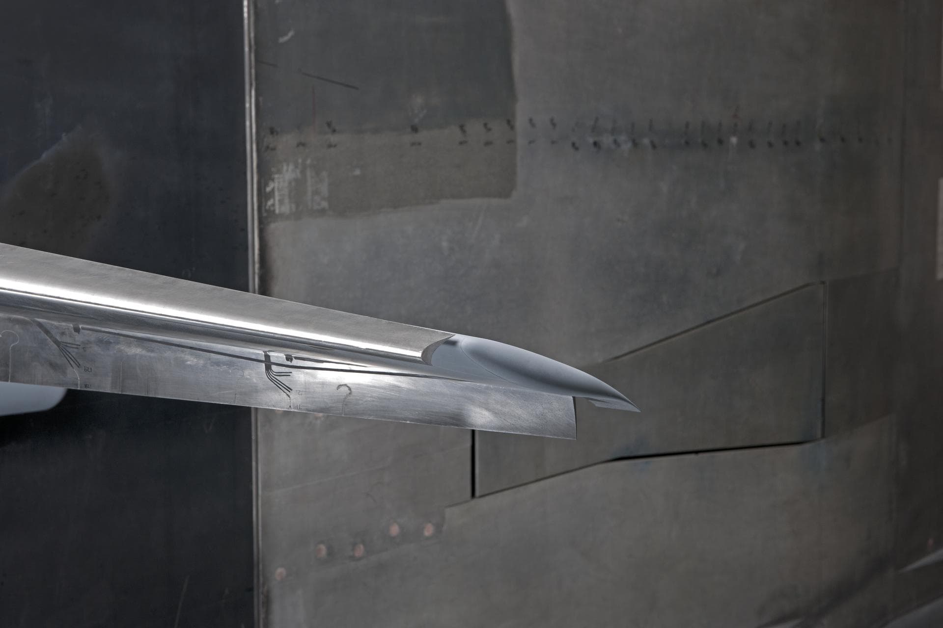 (NTF) National Transonic Facility Test 213-SFW Flow Control II, Fast-MAC Model:  The fundamental Aerodynamics Subsonic Transonic-Modular Active Control (Fast-MAC) Model was tested for the 2nd time in 