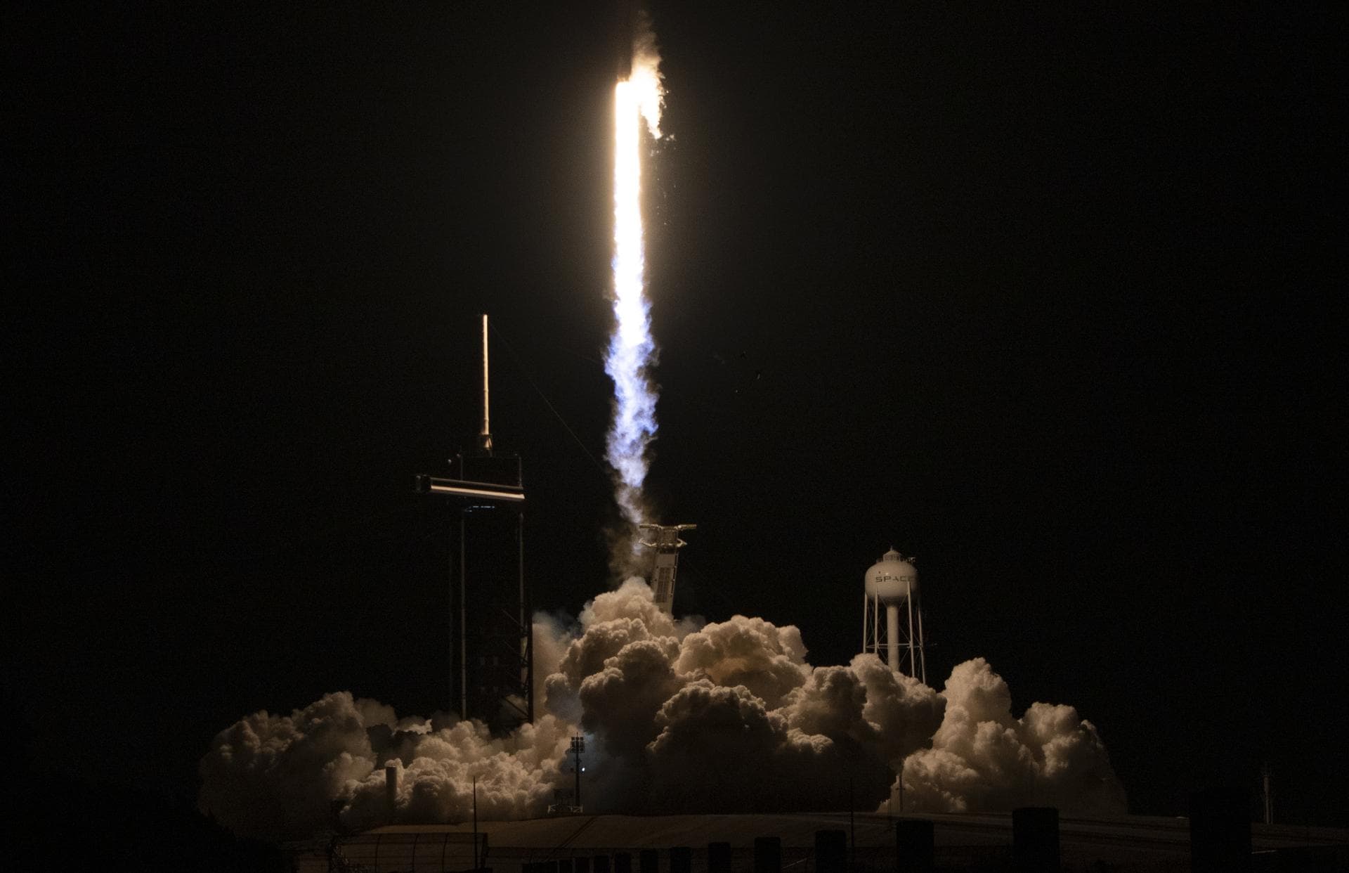A SpaceX Falcon 9 rocket launches with NASA’s Imaging X-ray Polarimetry Explorer (IXPE) spacecraft onboard from Launch Complex 39A, Thursday, Dec. 9, 2021, at NASA’s Kennedy Space Center in Florida. T
