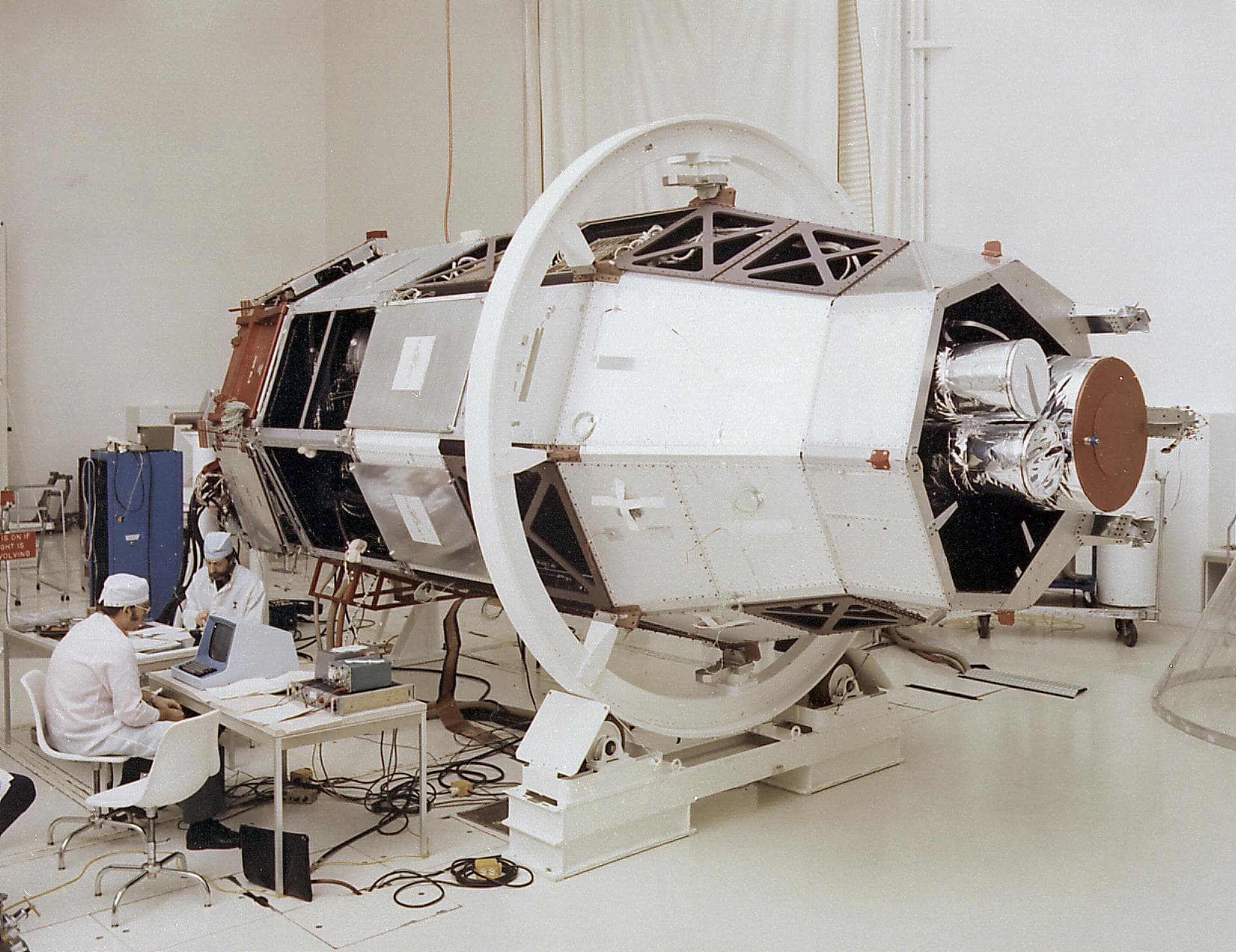 Managed by the Marshall Space Flight Center and built by TRW, the second High Energy Astronomy Observatory was launched November 13, 1978. The observatory carried the largest X-ray telescope ever buil