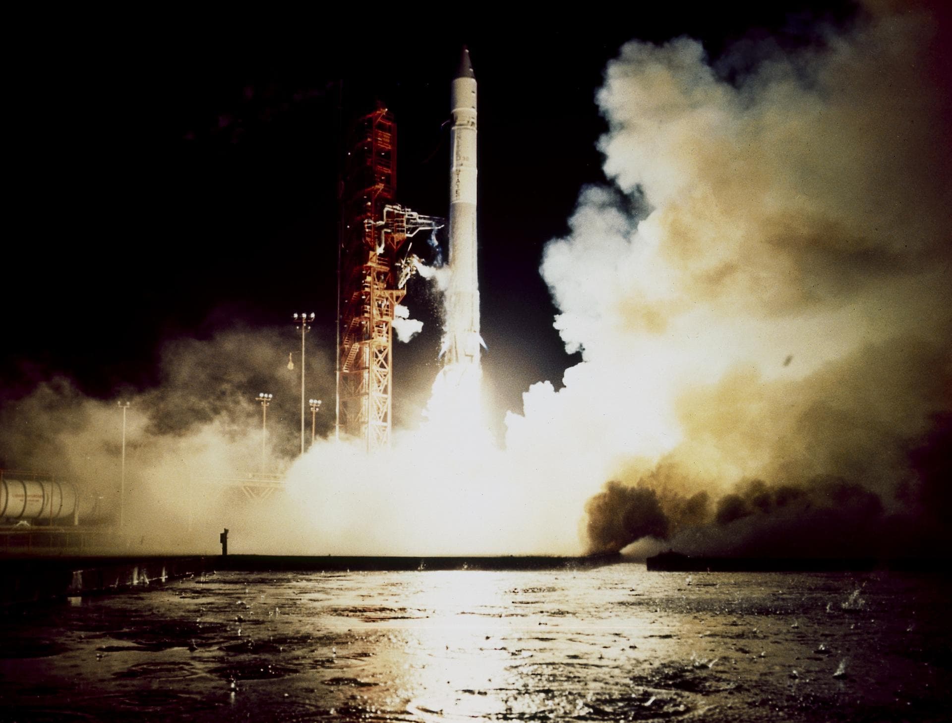 The launch of the Atlas-Centaur carrying the Pioneer G (11) spacecraft on April 5, 1973. The objects of this flight was to explore the planet Jupiter and its environment.