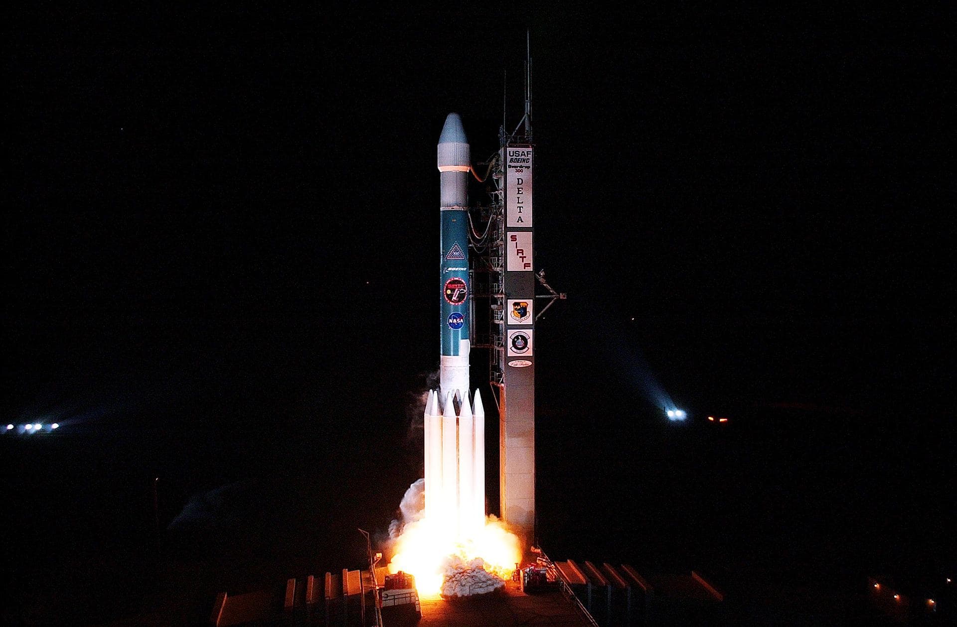 KENNEDY SPACE CENTER, FLA. - NASA's Space Infrared Telescope Facility (SIRTF) lifts off from Launch Pad 17-B, Cape Canaveral Air Force Station, on Aug. 25 at 1:35:39 a.m. EDT. SIRTF will obtain imag