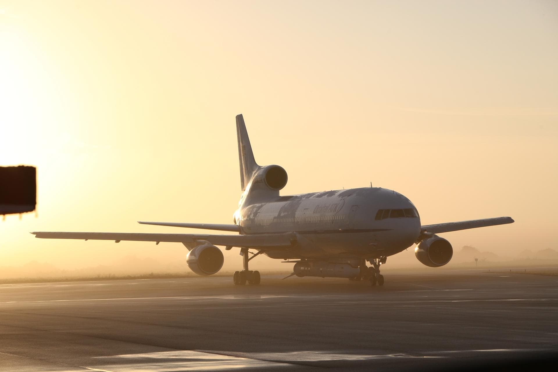 An Orbital ATK L-1011 Stargazer aircraft carrying a Pegasus XL Rocket with eight NASA Cyclone Global Navigation Satellite System, or CYGNSS, spacecraft is ready for takeoff from the Skid Strip at Cape