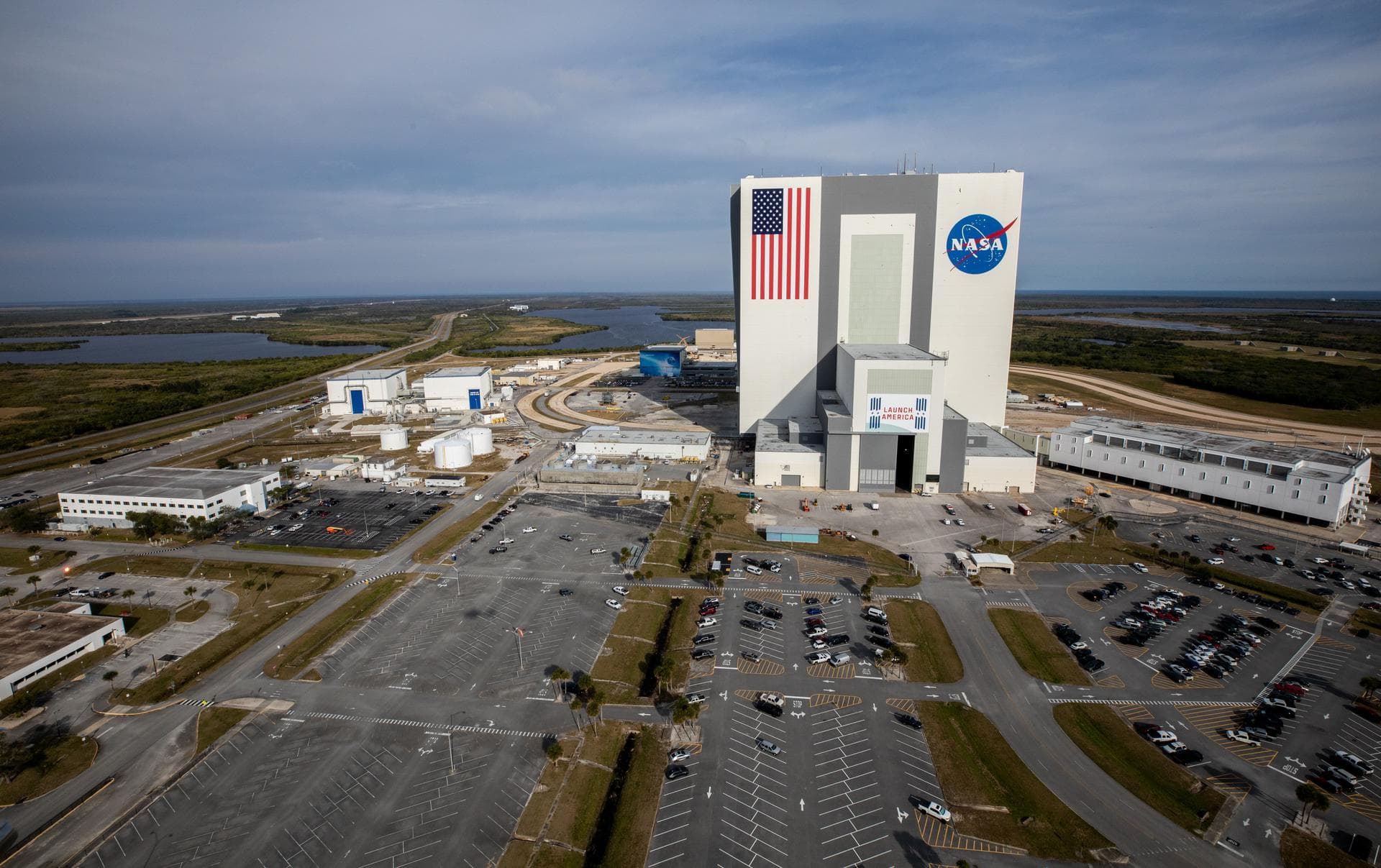 An aerial view of the iconic Vehicle Assembly Building (VAB) at NASA’s Kennedy Space Center in Florida on Jan. 13, 2021. The High Bay 3 in the VAB is where NASA’s Space Launch System and Orion spacecr