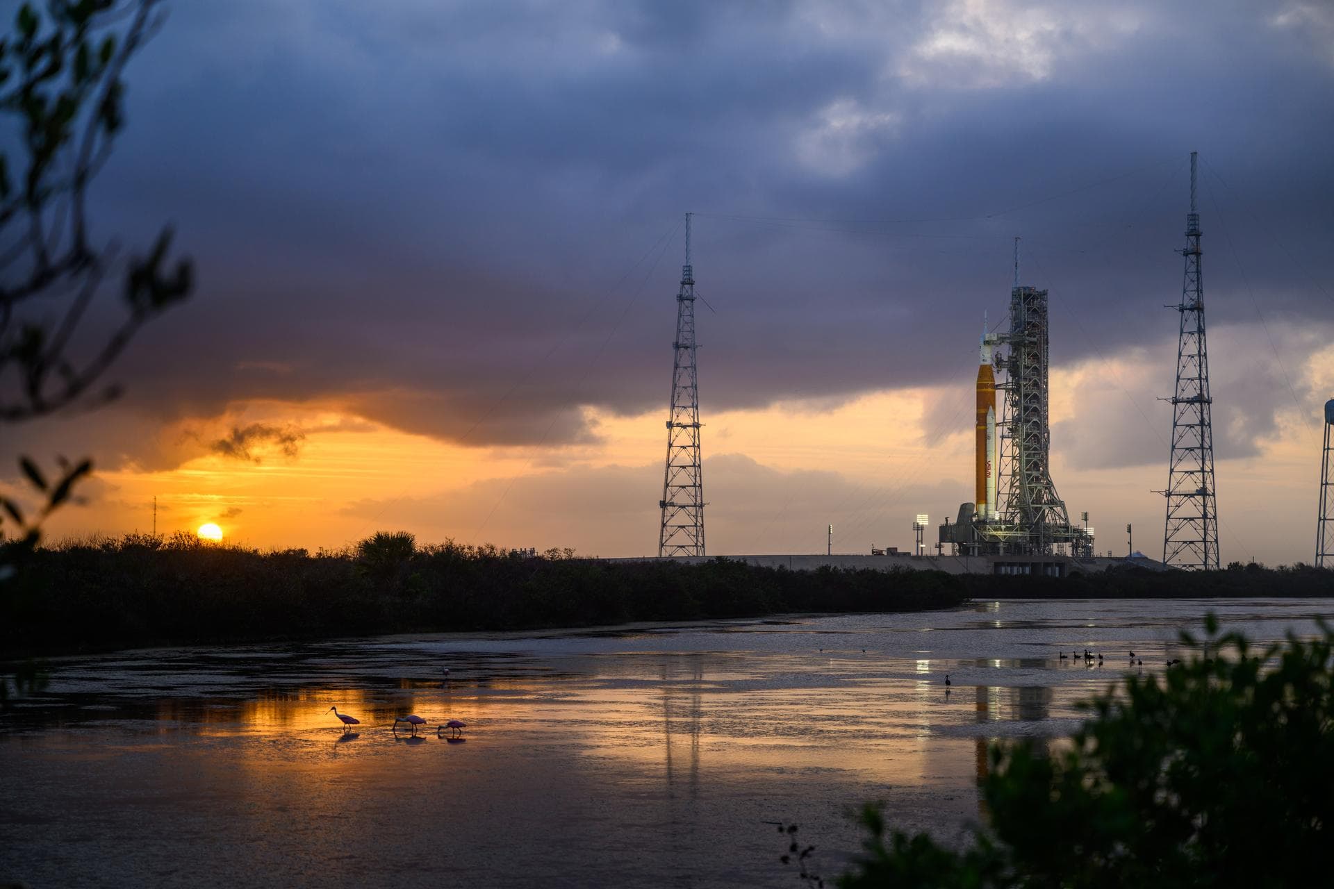 This image shows NASA’s SLS (Space Launch System) rocket Orion spacecraft at Launch Complex 39B, Monday, March 30, 2026, at NASA’s Kennedy Space Center in Florida. Artemis II is the first crewed missi